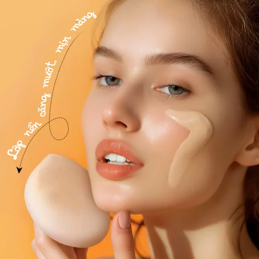 Mút tán nền mềm mại RT Real Techniques Marshmallow White Miracle Complexion 01890   TESTESTE