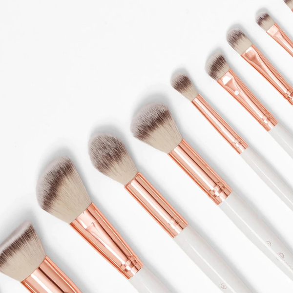 Bo-co-bh-cosmetics-rose-romance-12-piece-with-cosmetic-case 03